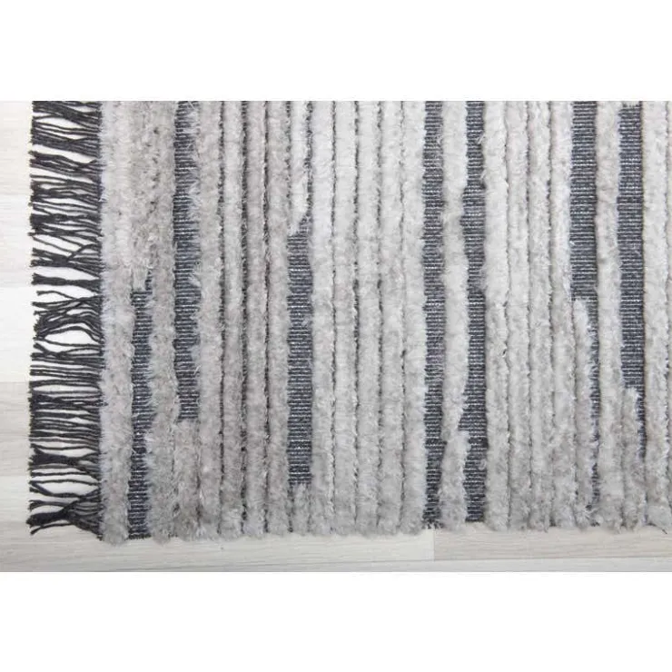5 x 8 ft Rug White / Grey