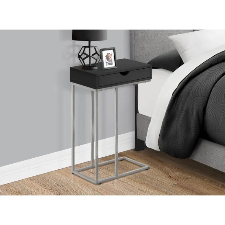 Monarch Accent table - 25"h / / silver metal - Black New