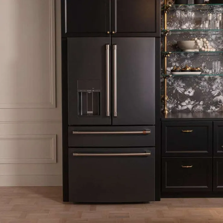 GE Café CAFE 27.8 Cu Ft 36 In Refrigerator Bottom Freezer, French door - CVE28DP3ND1 Black Best