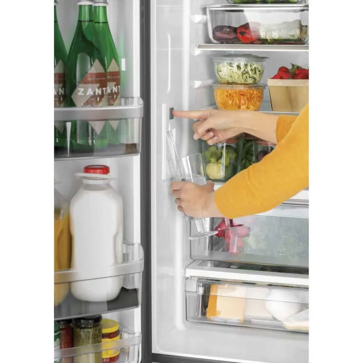 GE Café CAFE 18.6 Cu Ft 33 In Refrigerator Bottom Freezer, French door - CWE19SP2NS1 Stainless Steel New