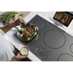 GE Café CAFE Cooktop Induction 30" - CHP90301TBB Black Best