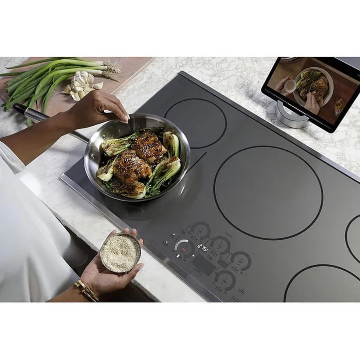 GE Café CAFE Cooktop Induction 30" - CHP90301TBB Black Best