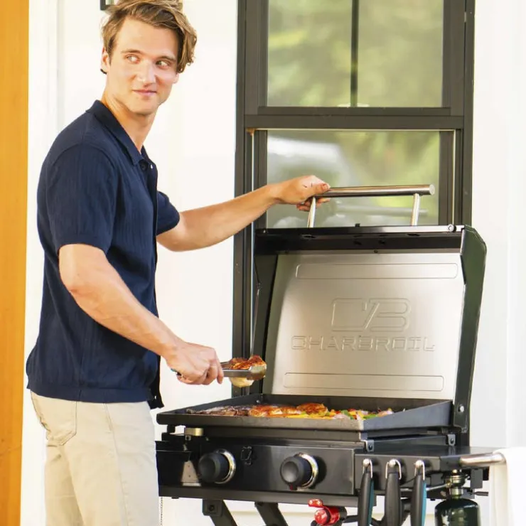 CHARBROIL 22 in Portable Propane Gas Griddle with Folding Cart and 2 Burners - 24 000 BTU Black Best