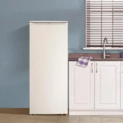 Danby 10,1 Cu Ft Freezer , Vertical, 24" - DUFM101A2WDD White Sale