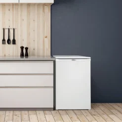 Danby 4,3 Cu Ft Freezer , Vertical, 24" - DUFM043A2WDD White New