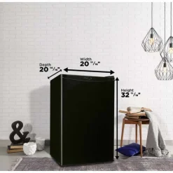 Danby 4,4 cu ft Refrigerator Compact - DAR044A4BDD Black Outlet