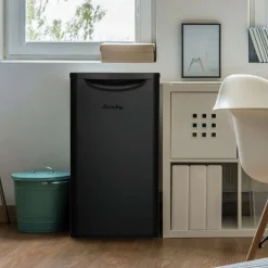 Danby 3,3 Cu Ft Refrigerator Compact - DAR033A6BDB Black Outlet