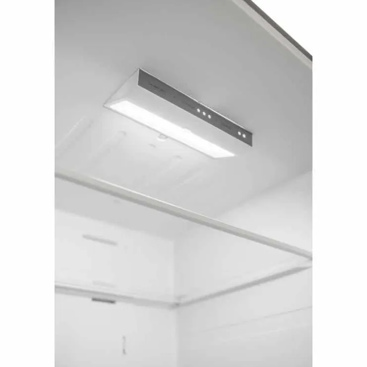 Danby 30 In 18.7 Cu ft Refrigerator Bottom Freezer - DBM187E1WDB White Clearance