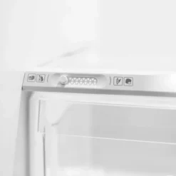Danby 28 in 18 Cu ft Refrigerator Top Freezer - DFF176B1WDB White