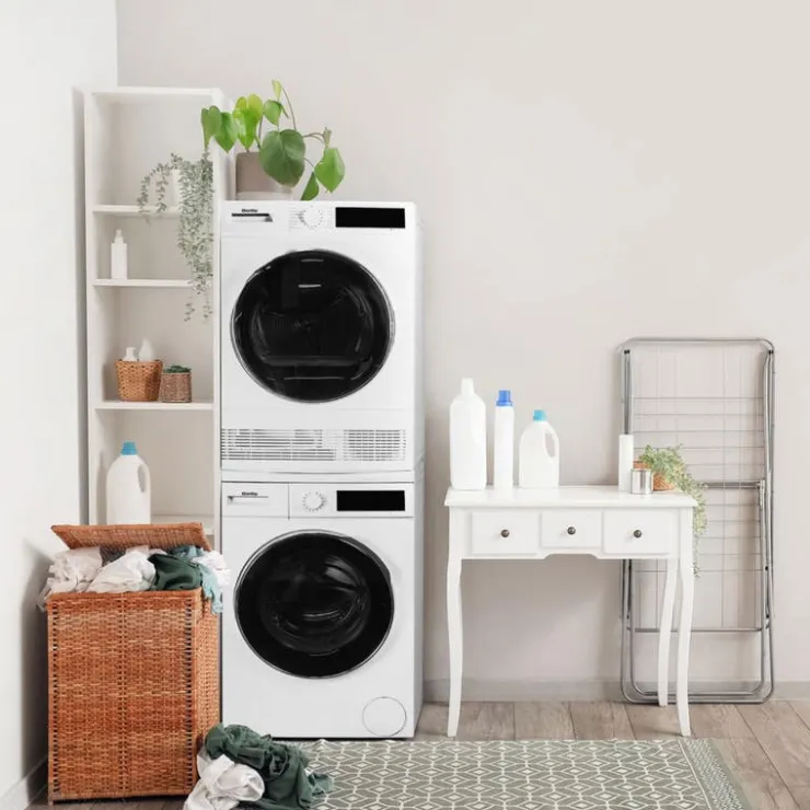 Danby Dryer 24" - DDY040D3WDB White New