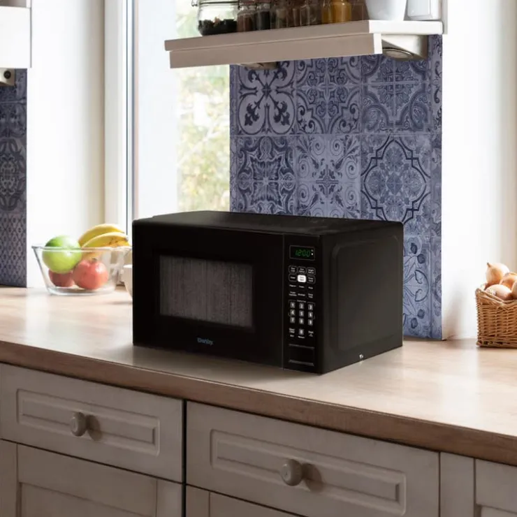 Danby Microwave 700 17" DBMW0721BBB Black Best