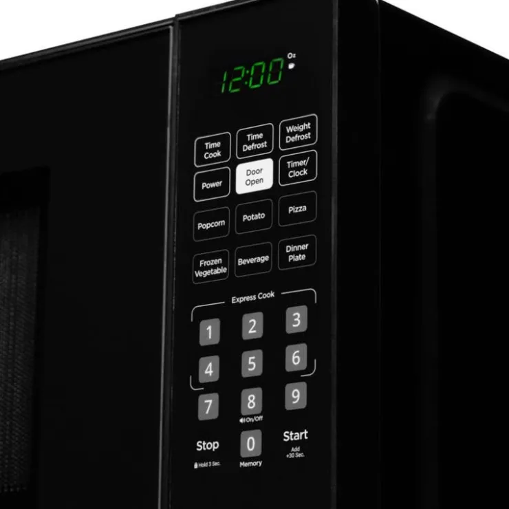 Danby Microwave 900 21" DBMW1121BBB Black Outlet