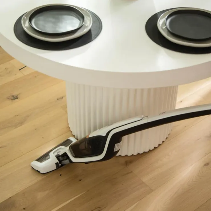 Electrolux Ergorapido Cordless Vacuum - EHVS2510AW White Outlet