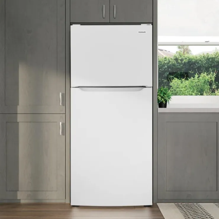 Frigidaire 18 Cu ft 30 In Refrigerator Top Freezer - FFHT1814YW White Discount