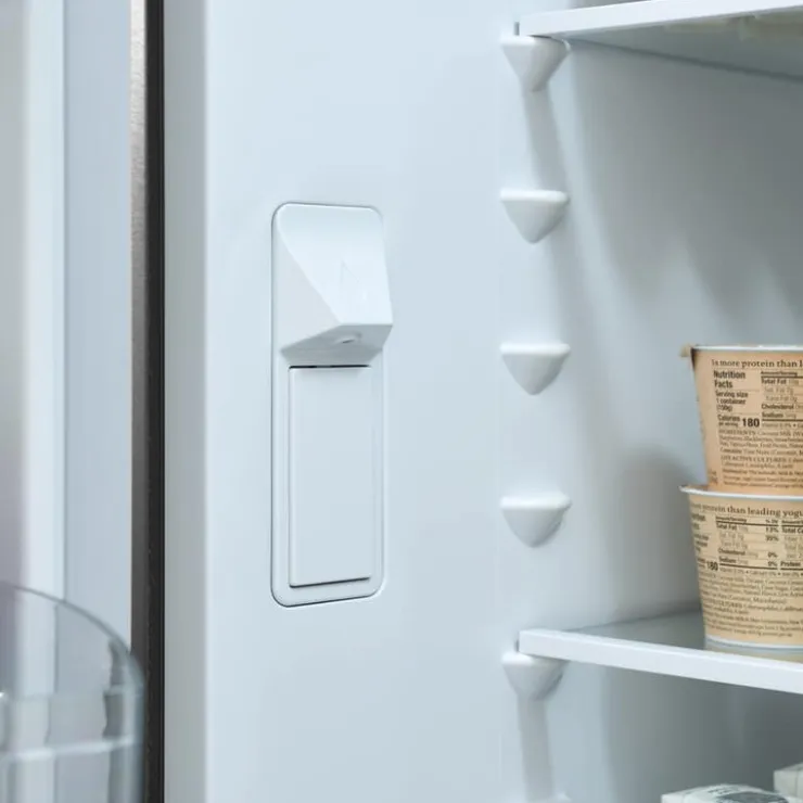 Frigidaire 20 Cu ft 36 In Refrigerator Bottom Freezer, French door - FRFG2011AV Stainless New
