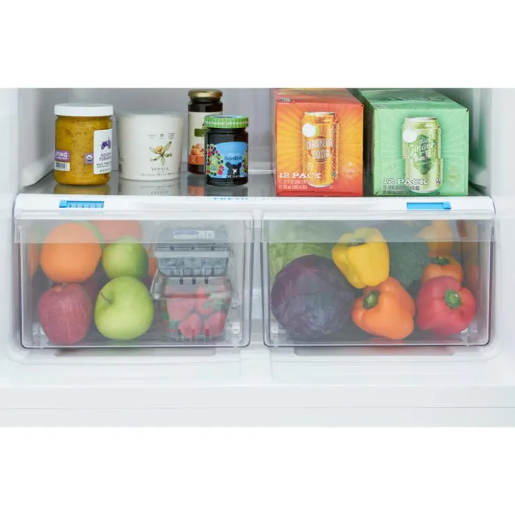 Frigidaire 18 Cu Ft 30 In Refrigerator Top Freezer - FRTE1835AW White Clearance
