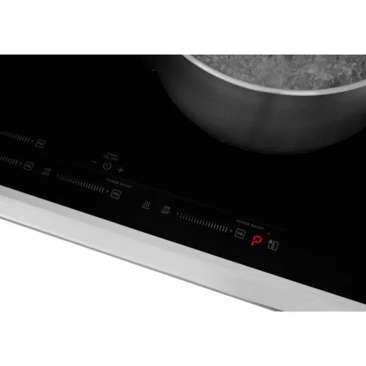 Frigidaire Gallery 30 In Cooktop Induction 30" - GCCI3070BM Stainless Outlet