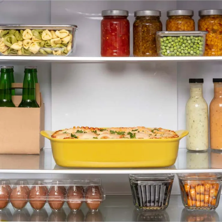 GE Appliances GE 17,7 Cu Ft 31 In Refrigerator Bottom Freezer - GBE17HYRFS Stainless Steel Clearance