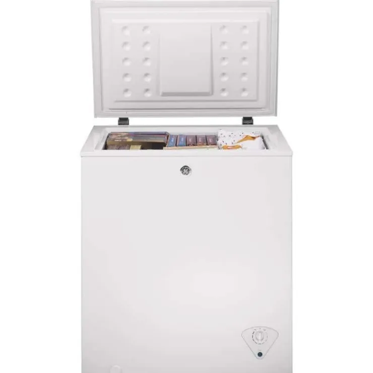 GE Appliances GE 5.1 cu. ft. Freezer , Honrizontal, 24.75" - FCM5STWW White Clearance