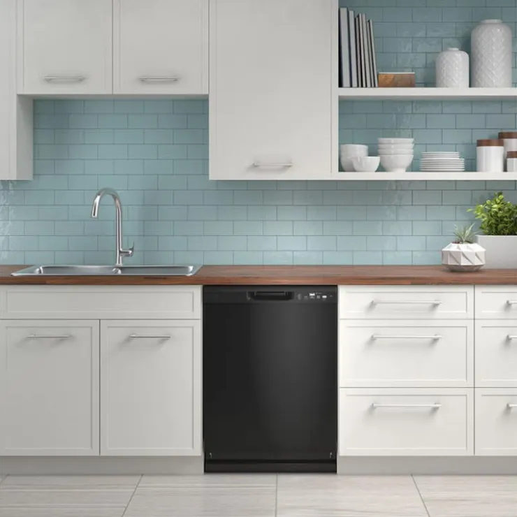 GE Appliances GE Dishwasher Built-In 24" 59dB - GDF511PGRBB Black New