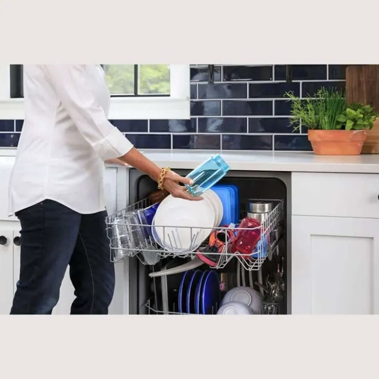 GE Appliances GE Dishwasher Built-In 24" 59dB - GDF510PGRWW White New