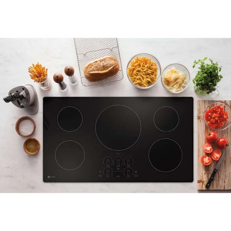 GE Profile Cooktop Glass-Ceramic 36" Electric - PHP7036DTBB Black New