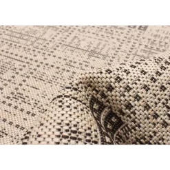 Indoor or Outdoor Rug - 2 x 4 Tan New