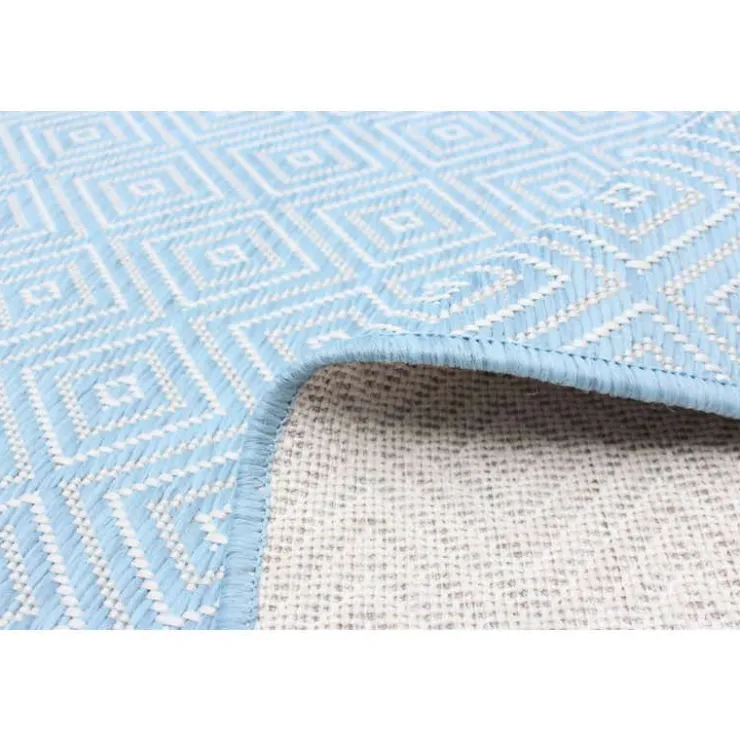 Indoor or Outdoor Rug - 5 x 7 Light Blue New