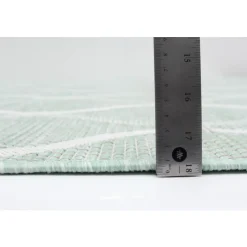 Indoor or Outdoor Rug - 5 x 7 Mint Green Hot