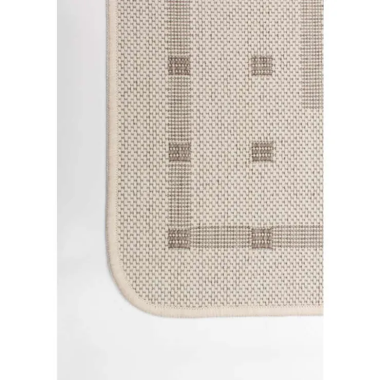 Indoor or Outdoor Rug - 4 x 6 Cream