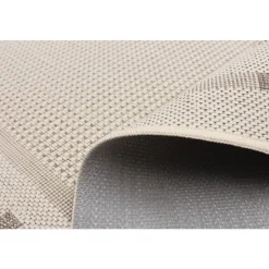 Indoor or Outdoor Rug - 4 x 6 Cream