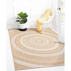 Indoor or Outdoor Rug - 7 x 10 Gold New