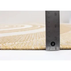 Indoor or Outdoor Rug - 7 x 10 Gold New