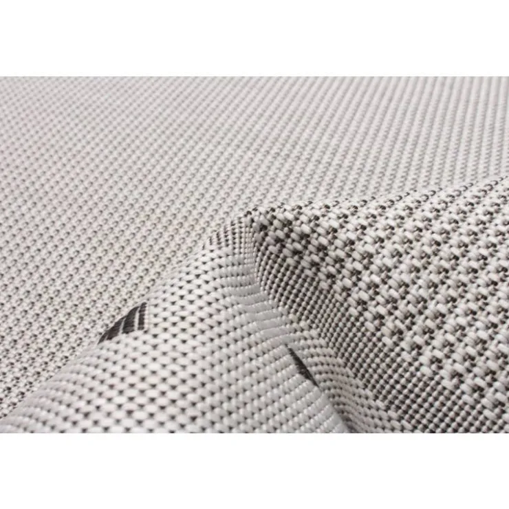 Indoor or Outdoor Rug - 4 x 6 Grey New