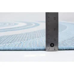 Indoor or Outdoor Rug - 5 x 7 Light Blue
