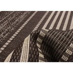Indoor or Outdoor Rug - 4 x 6 Chocolate Hot