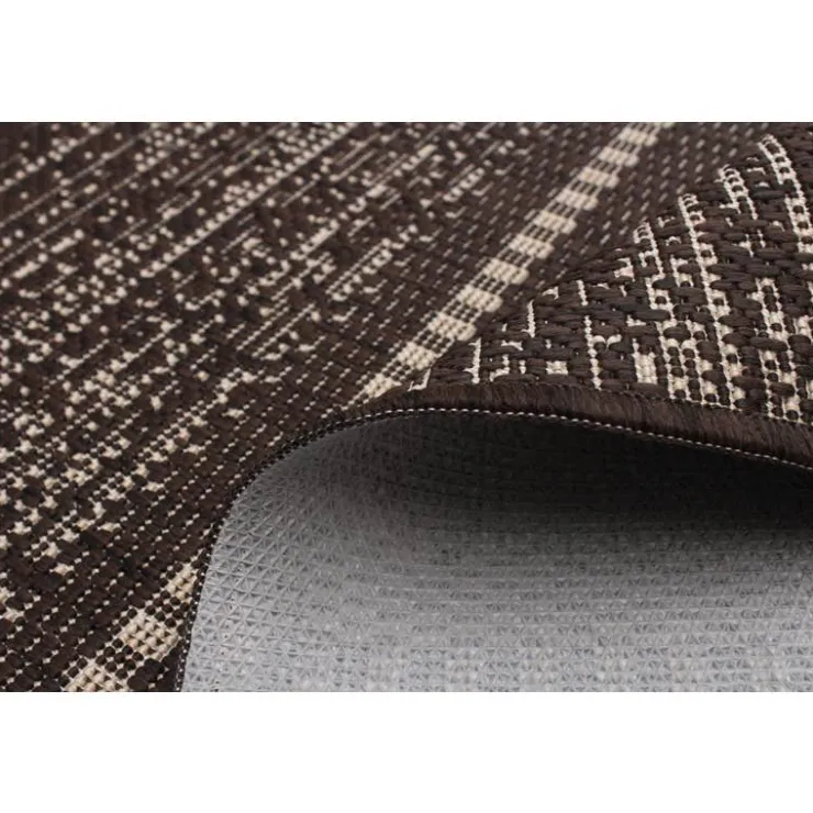 Indoor or Outdoor Rug - 4 x 6 Chocolate Hot