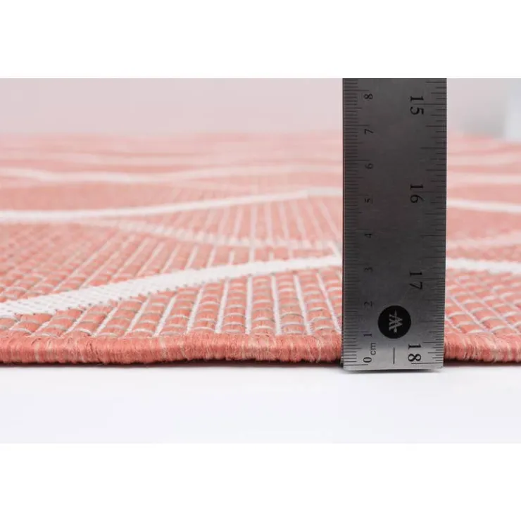 Indoor or Outdoor Rug - 5 x 7 Coral Best