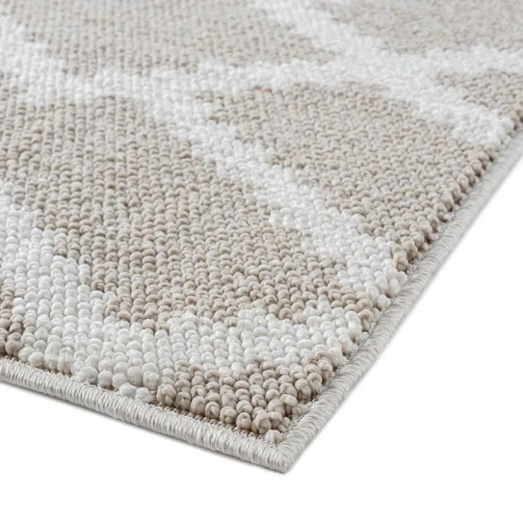 Indoor Rug - 5 x 8 White/Beige New