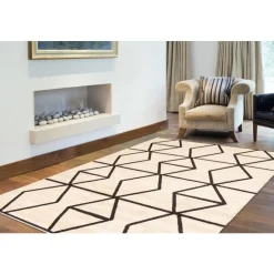 Indoor Rug - 5 x 7 Ivory/Brown