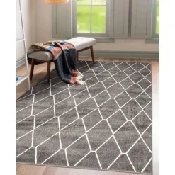 Indoor Rug - 5 x 7 Dark Grey/White New