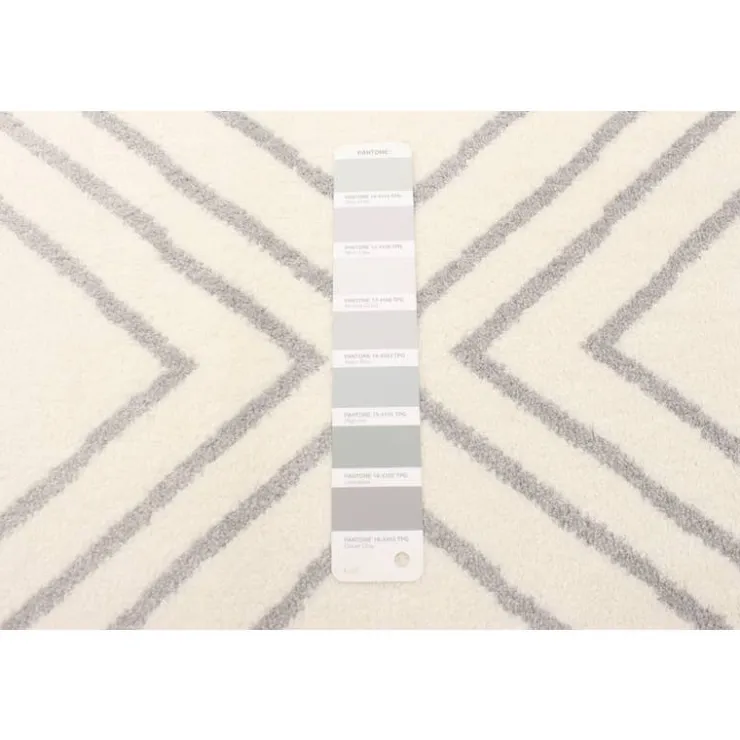 Indoor Rug - 8 x 10 White/Grey Clearance
