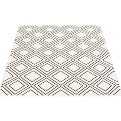 Indoor Rug - 8 x 10 White/Tan Outlet