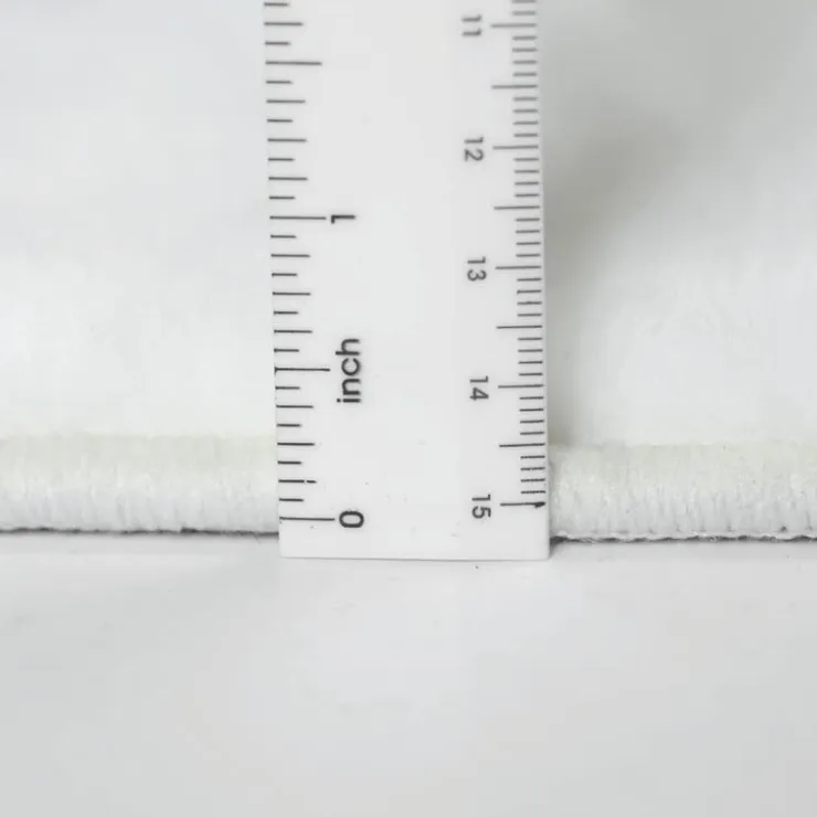 Indoor Rug - 5x7 White New