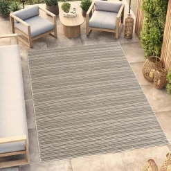 Indoor/Outdoor Rug - 6 x 9 ft Grey-black New