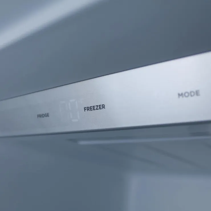 Marathon 18 Cu Ft Refrigerator 30 In Bottom Freezer - MFF179SSBM-RH Right Hinge Set Clearance