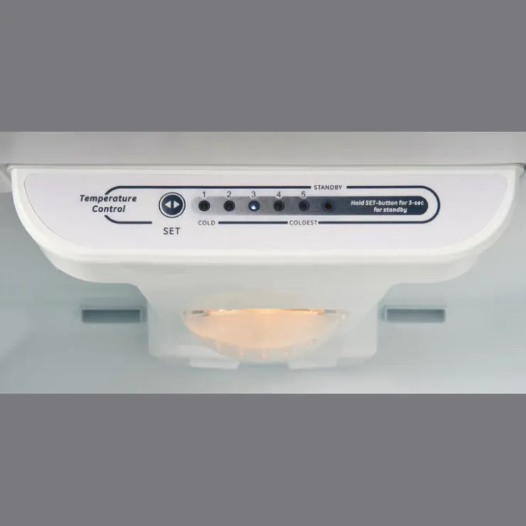 Moffat 18 Cu Ft 30 In Refrigerator Top Freezer - MTE18HTKRWW White Outlet