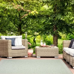 Outdoor 7 x 10 ft Rug Mint Green