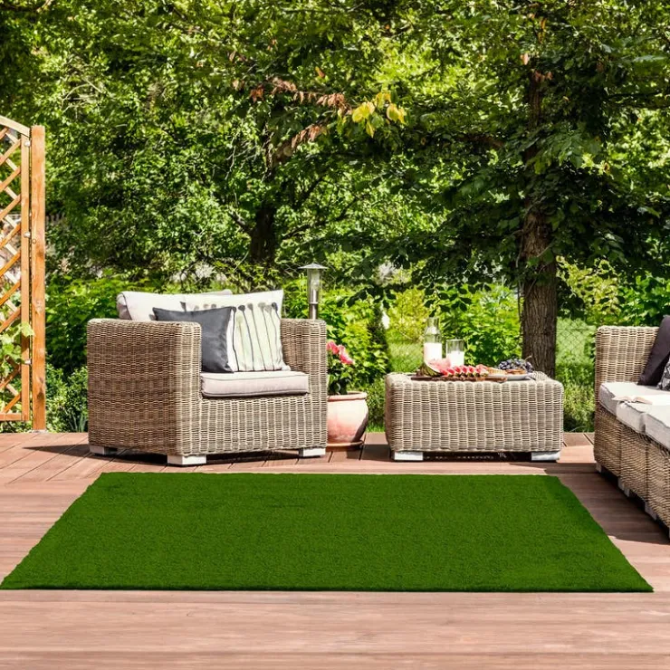 Outdoor Faux Grass Rug - 5 x 7 Green Clearance