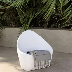 Meubles South Shore Outside Lounge Chair White Hot